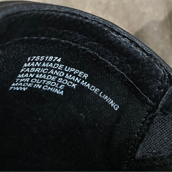 Torrid PU Studded Clog Size 7WW - Picture 6 of 6